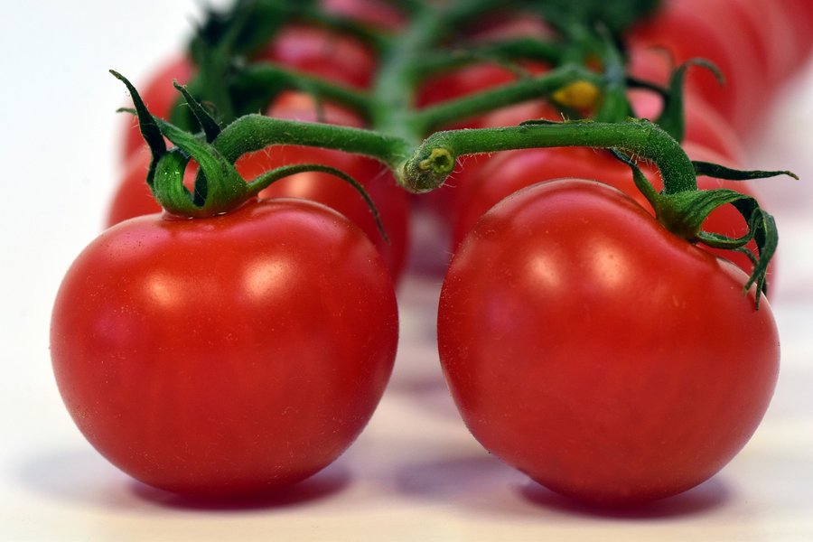 Pomidory – domowe sposoby na trądzik