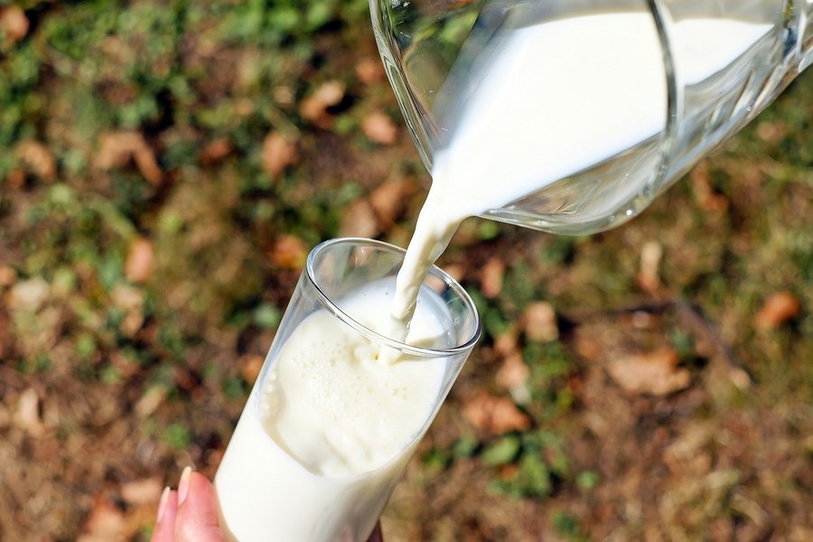 Mleko – naturalne sposoby na menopauzę